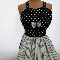 پیشبند. سرویس اشپزخونه
