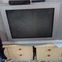 تلوزیون سامسونگ قدیمی