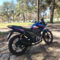 موتور سیکلت نامی