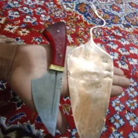 یک چاقو و یک کف گیر عتیقه