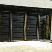 نقاش و نقاشی ساختمان