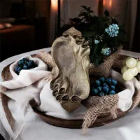 نجار یا منبت کار وارد به نجاری