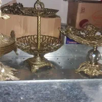 گل دان برنز|کلکسیون اشیاء عتیقه|نهاوند, |دیوار