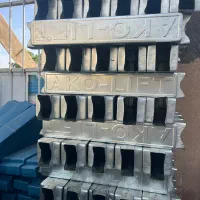 نیروی کار ساده آقا (روز مزد)