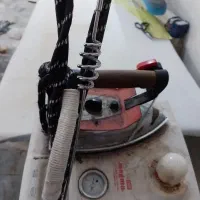 چرخ سردوز ۴نخ بن هورس ۹۰۰ اتو ومکش|چرخ خیاطی و ریسندگی|بروجرد, |دیوار