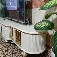 میزتلویزیون بزرگ ومرتب