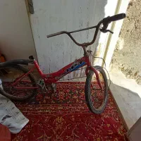 مبل،دکوری استیل،دوچرخه،سپر ماشین پارس|مبلمان خانگی و میز عسلی|یزد, |دیوار