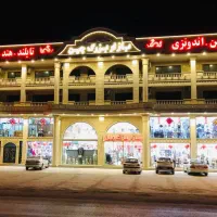 به چند همکار خانم در بازار بزرگ چین نیازمندیم