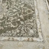 قالی گل برجسته