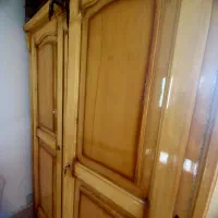 کمدو چارچوب تابلو همراه باشیشه سالم