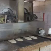 خمیرگیر چانه زن ماهانه۱۵ تومن الی ۱۸