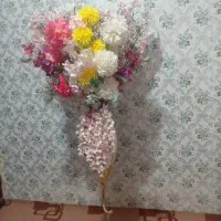 گل وگلدان