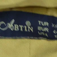 پالتو|لباس|کاشان, باغ ماجد|دیوار