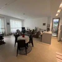 فروش واحد مدرن روبروی برج ها