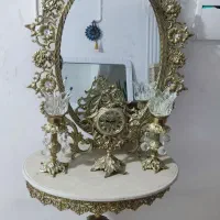 آینه و شمعدان. تمام برنجی.