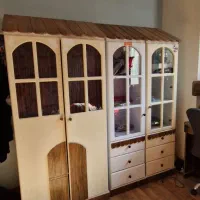 کمد و ویترین  زیبا کودک یا نوجوان شرکت بادریس|جاکفشی، کمد، دراور|تهران, سازمان برنامه جنوبی|دیوار