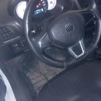 کوئیک Rسفیدمشکی با مدل ۱۴۰۲