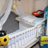 تخت کودک و نوجوان به همراه دکور و یک تخت نوزادی|تخت و صندلی بچه|تهران, مروارید شهر|دیوار