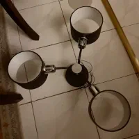 لوستر مدرن سه شعله نو|لوستر و چراغ آویز|تهران, فلسطین (میدان انقلاب)|دیوار