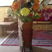 گلدان چوبی ب همراه گل|گل مصنوعی|بهار, |دیوار