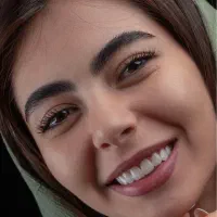 کامبوزیت زیبایی کامپوزیت دندان ضمانت ۵ ساله|خدمات آرایشگری و زیبایی|نهاوند, |دیوار