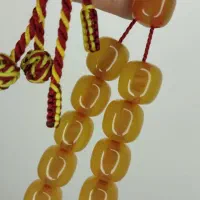 تعدادی تسبیح کهربا وارداتی و تراش سنندج