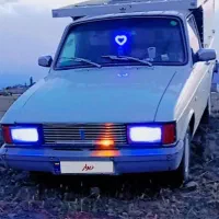 یک دستگاه خودروی وانت