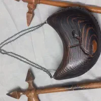 شمشیر و تبرزین و تسبیح|کلکسیون اشیاء عتیقه|پرند, فاز ۲|دیوار