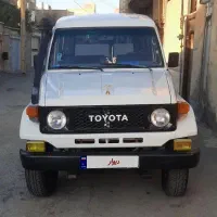 تویوتا تروپی ۳ اف آمبولانسی عتیقه