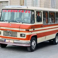 مینی بوس 21 نفره مدل 61