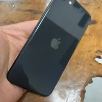 ایفون se2020