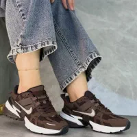 (تنوع بی نظیر در زمینه کفش زنانه و دخترانه)