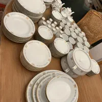 سرویس غذاخوری نوری تاکه ۵۰. ساله ۱۲ نفره|ظروف سرو و پذیرایی|تهران, امانیه|دیوار