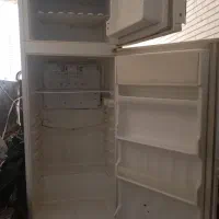 یخچال آزمایش سالم