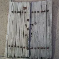 درب چوبی قدمت 97ساله.
