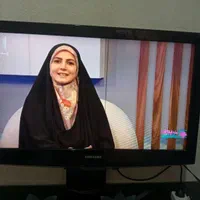 ال سی دی ۳۲اینچ به همراه میز|تلویزیون و پروژکتور|دهلران, |دیوار