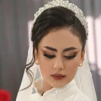 میکاپ کار هستم