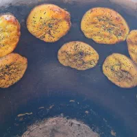 گرده تنوری|خوردنی و آشامیدنی|بهار, |دیوار