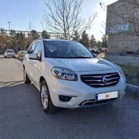 رنو کولیوس سفید بدون رنگ