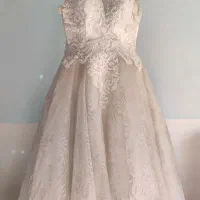 لباس عروس|لباس|کبودرآهنگ, |دیوار