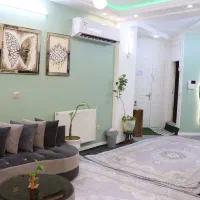 آپارتمان شیک و تمیز پردیسان|اجارهٔ کوتاهمدت آپارتمان و سوئیت|قم, پردیسان|دیوار