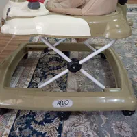 روروئک بچه|کالسکه و لوازم جانبی|رشت, حومه رشت|دیوار