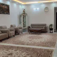 آپارتمان ۱۳۵ متری غرق در نور