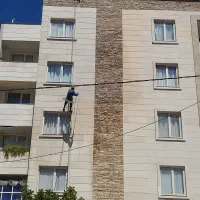 کار در ارتفاع پیچرولپلاک نماکاردرارتفاع عایق شستشو|خدمات پیشه و مهارت|صدرا-فارس, فاز ۱|دیوار