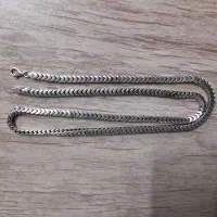 گردنبند نقره سیاه قلم طرح ماری نو