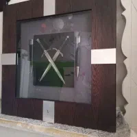 یک جفت خنجر با غلاف .  تابلو شده..