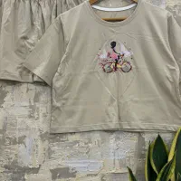 لباس|لباس|بندر دیر, |دیوار