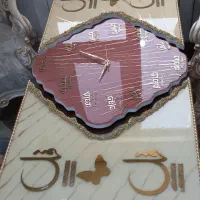 ساعت و تابلوی چهار قل