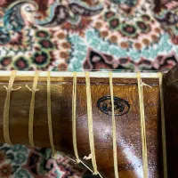 تار|سازهای سنتی|مشهد, هنرستان|دیوار