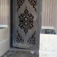 جوشکاری سیار پله نما تعمیروتابگیری درب نصب قفل|خدمات پیشه و مهارت|یزد, |دیوار